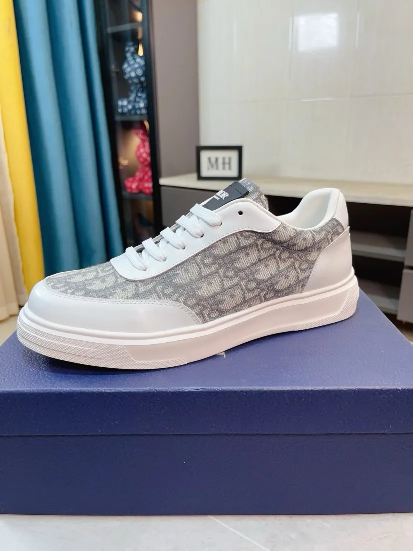 Men's shoes 💰400🌹🌹【Dior】Best-selling official website world premiere 🔝High-end men's shoes brand official website latest series: uppers are made of imported cowhide with special fabrics➕mesh breathable lining. Make walking more convenient and comfortable! Compared with the official quality, Midea’s 1:1 replica. Create a fashionable personality to set off your uniqueness! A must-have for trendy men! Classic style. Men's sizes: 38-44.